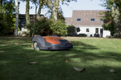 Husqvarna Automower® 520 – Intelligent, Efficient & Professional Robotic Lawn Mower