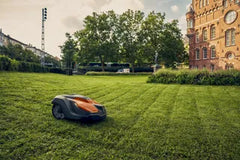 Husqvarna Automower® 520 EPOS® - Advanced Wire-Free Robotic Lawn Mower for Professional-Grade Lawn Care